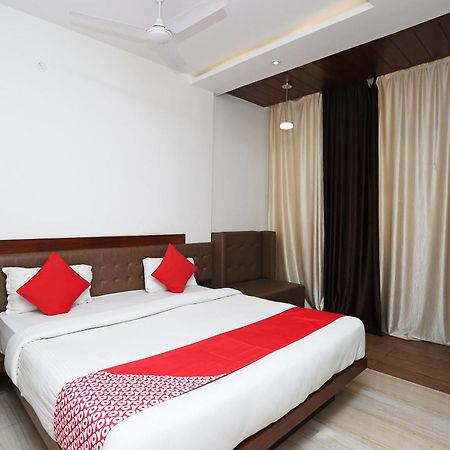 Collection O Sun Park Hotel Bhopal Eksteriør billede